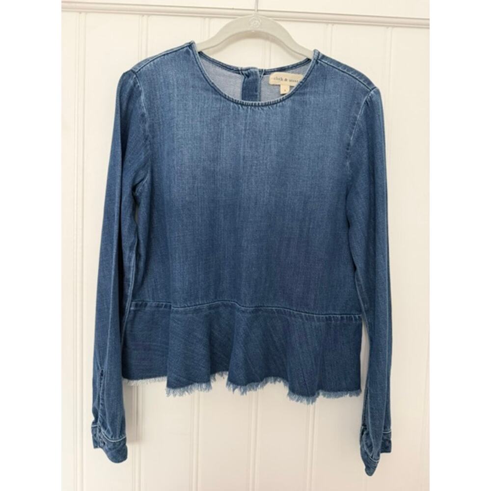 Cloth & Stone Chambray Lyocell Peplum Top Frayed Hem Button Back Long Sleeve S - Picture 2 of 10